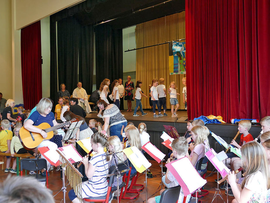 Kindergartenfest zum 125-jährigen Jubiläum (Foto: Karl-Franz Thiede)